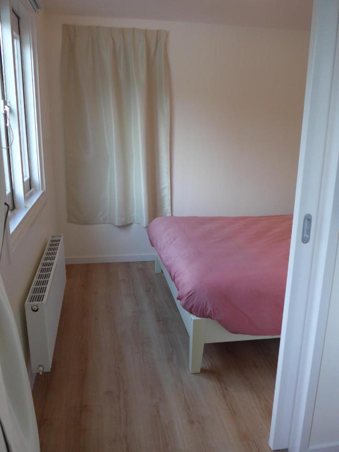 Apartament Houseboat In The Center, 5 Min Walk To Tropical Museum, Free Wifi! Amsterdam Zewnętrze zdjęcie